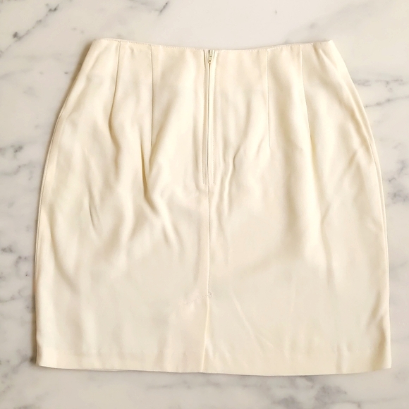 NWOT. Rayon Blended Blazer and skirt set. - Picture 7 of 7